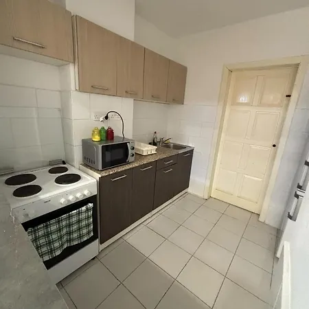 公寓 1 Bedroom In The Heart Of St Julians *
